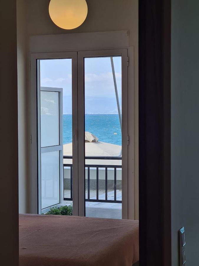 Grace Seaside Appartement Loutráki Buitenkant foto