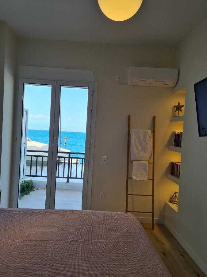 Grace Seaside Appartement Loutráki Buitenkant foto