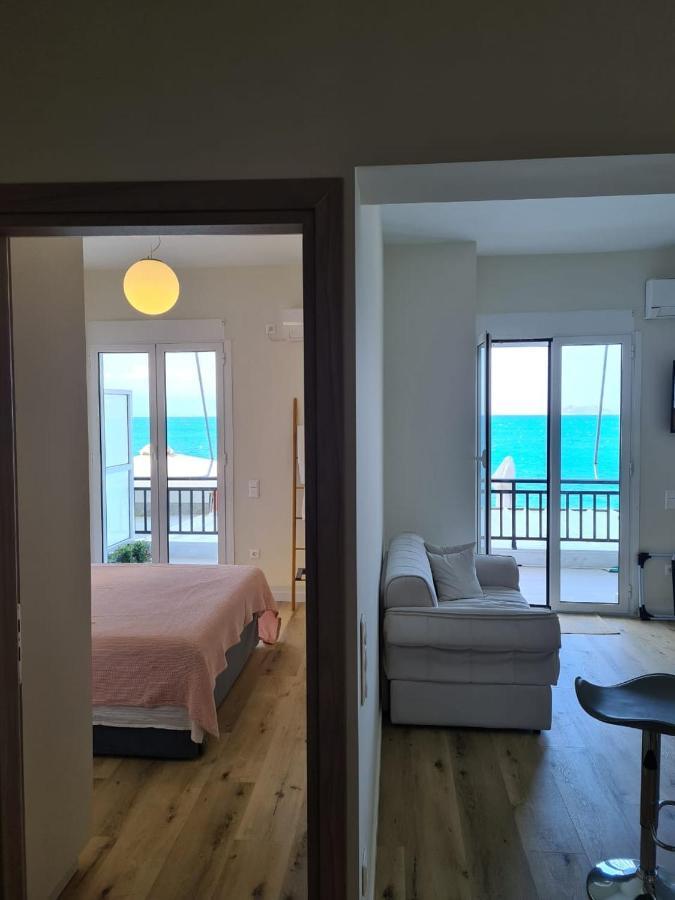 Grace Seaside Appartement Loutráki Buitenkant foto