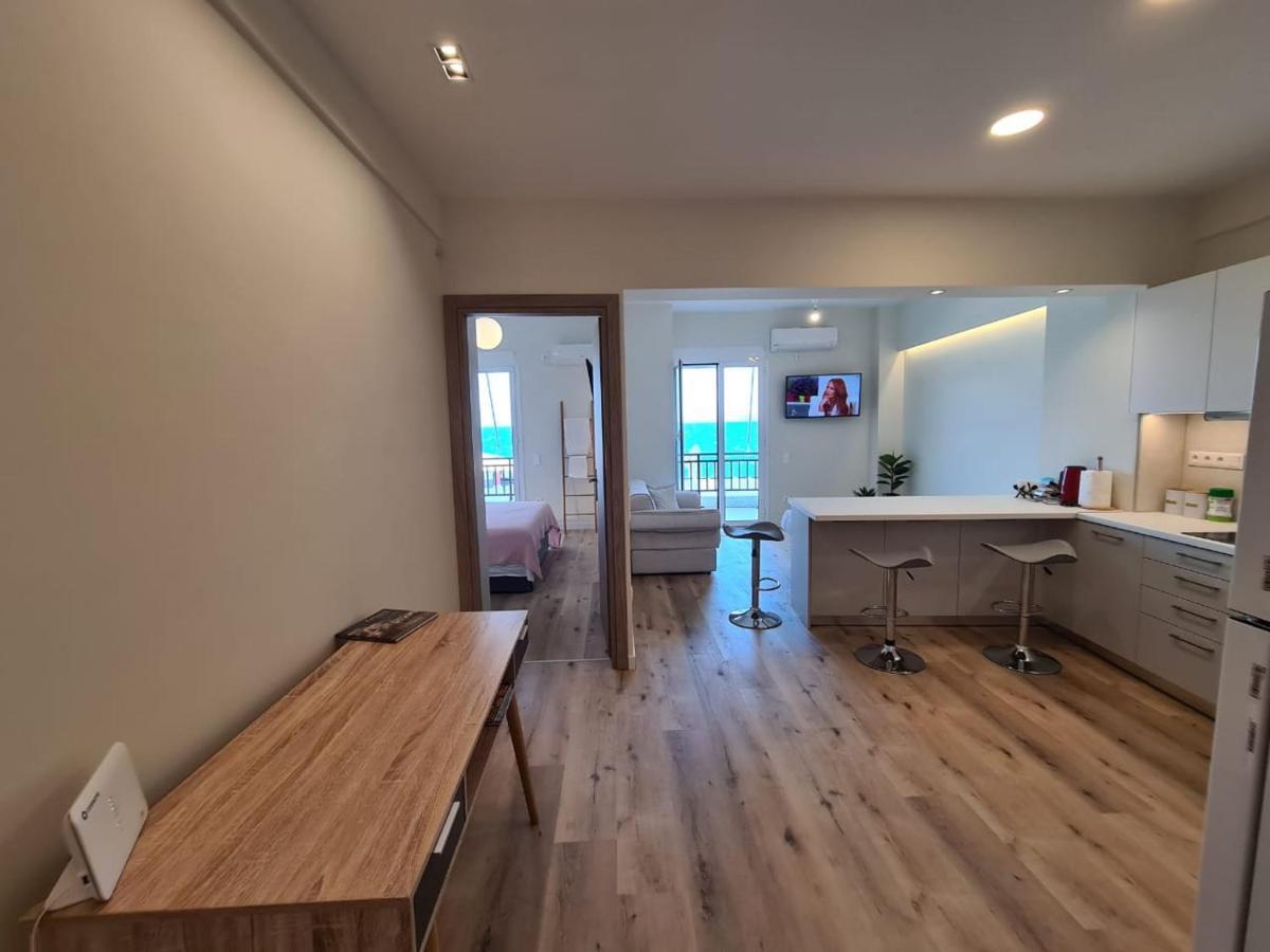 Grace Seaside Appartement Loutráki Buitenkant foto